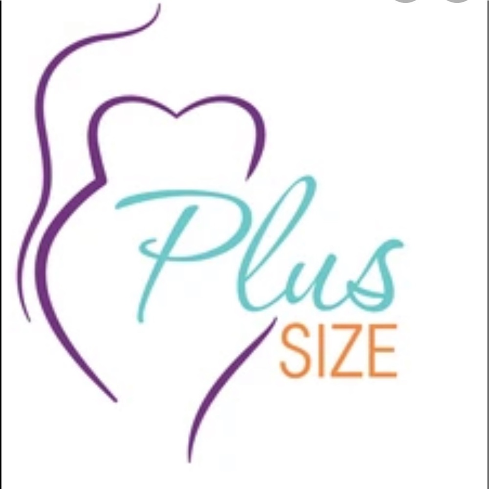 WOMEN’S PLUS SIZE CLOTHING